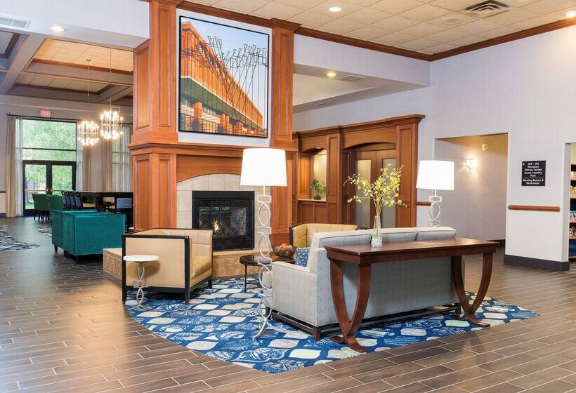 فندق Hampton Inn & Suites East Lansing/okemos