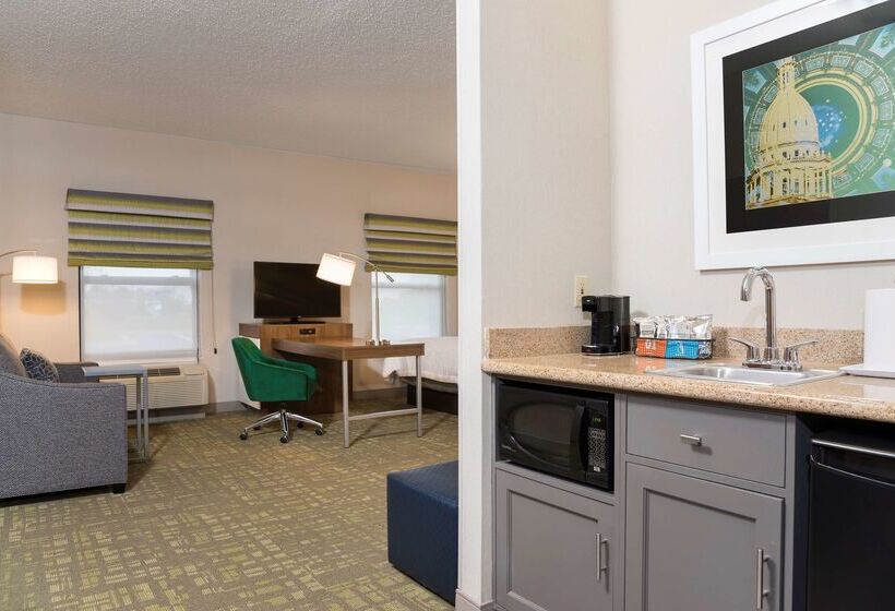 فندق Hampton Inn & Suites East Lansing/okemos