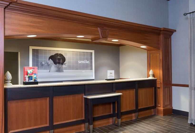 فندق Hampton Inn & Suites East Lansing/okemos