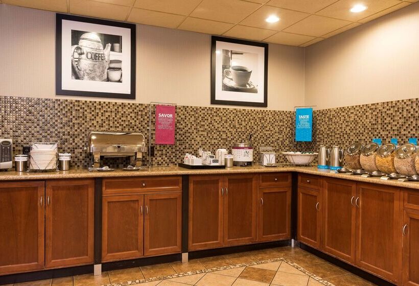 فندق Hampton Inn & Suites East Lansing/okemos