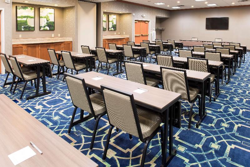 فندق Hampton Inn & Suites East Lansing/okemos