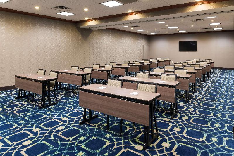 فندق Hampton Inn & Suites East Lansing/okemos