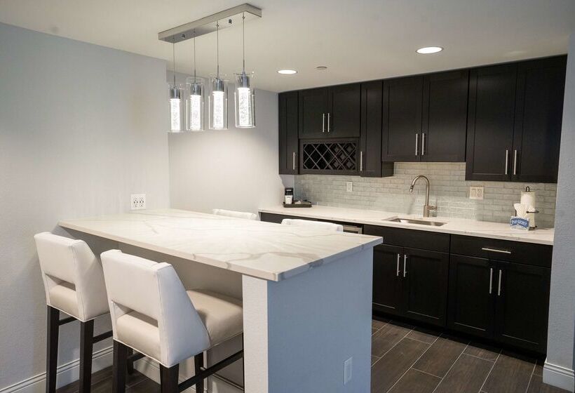 فندق Hampton Inn & Suites Fairfield