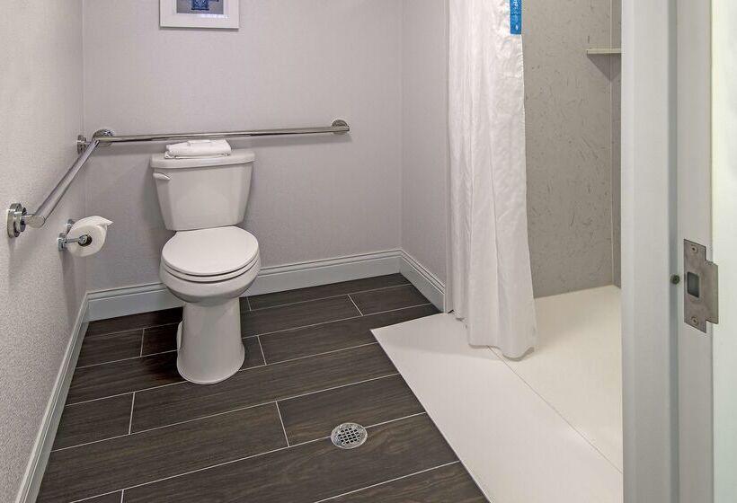 فندق Hampton Inn & Suites Fairfield