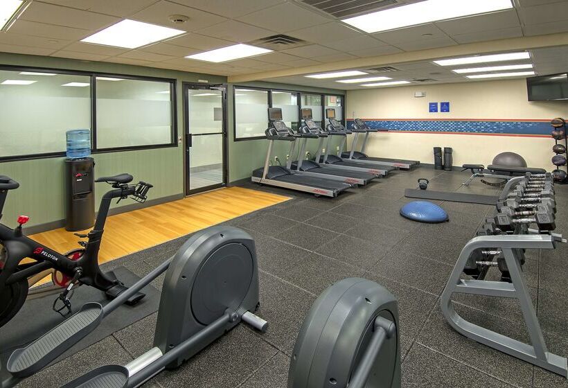 ホテル Hampton Inn & Suites Fairfield