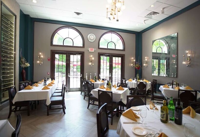 فندق Hampton Inn & Suites Fairfield