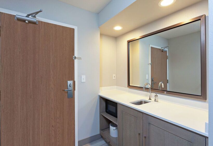 فندق Hampton Inn & Suites Hermosa Beach