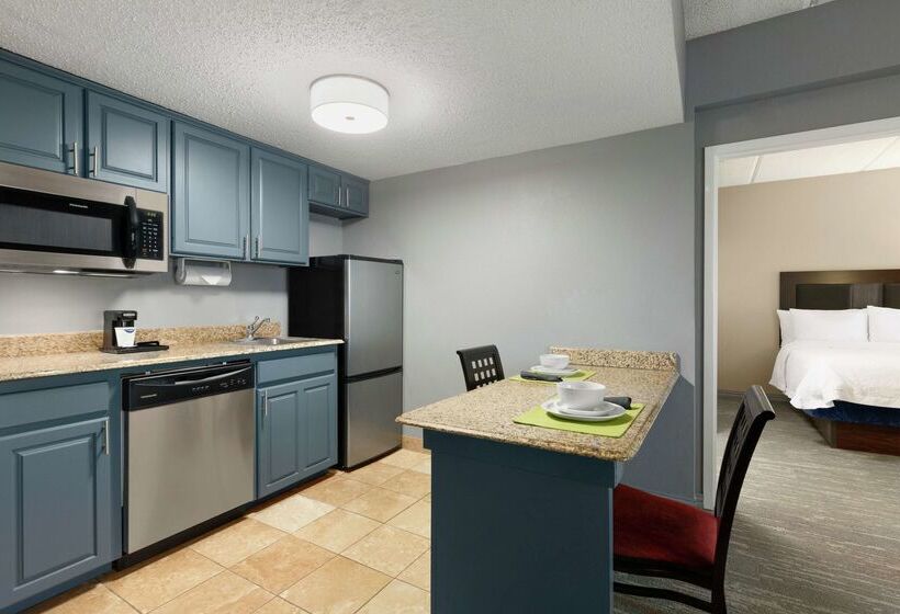 Отель Hampton Inn & Suites Houston/clear Lakenasa Area
