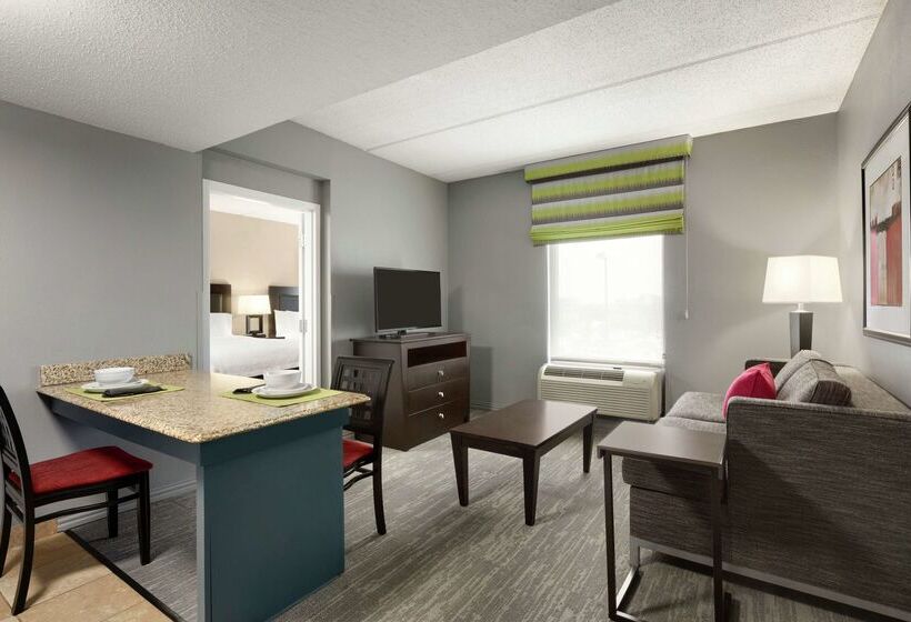 Отель Hampton Inn & Suites Houston/clear Lakenasa Area