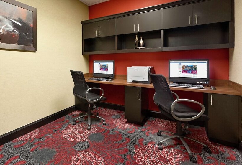 Отель Hampton Inn & Suites Houston/clear Lakenasa Area