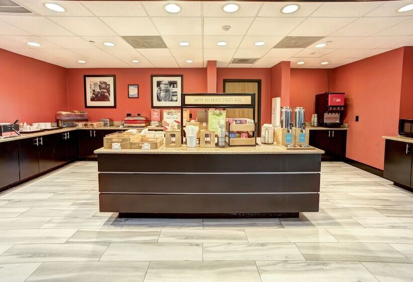 Отель Hampton Inn & Suites Houston/clear Lakenasa Area