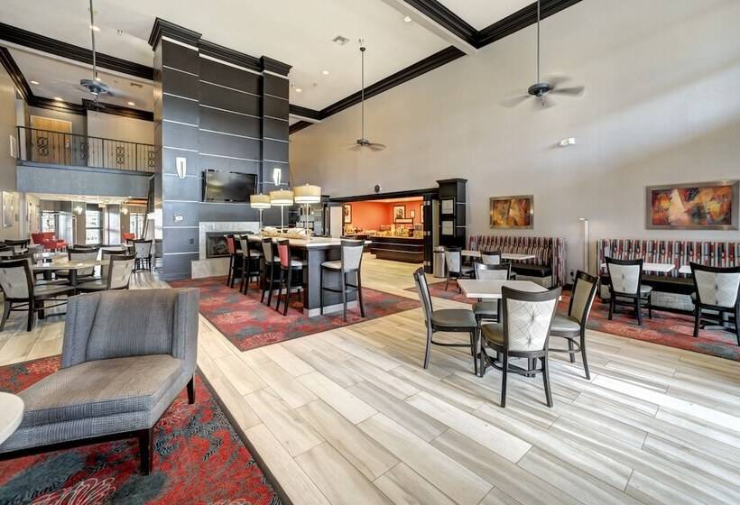 Отель Hampton Inn & Suites Houston/clear Lakenasa Area