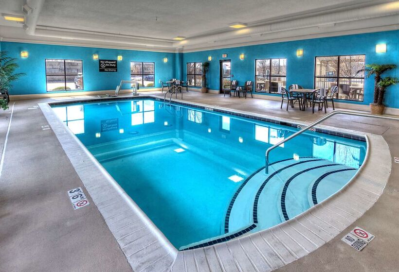 ホテル Hampton Inn & Suites Kalamazoooshtemo