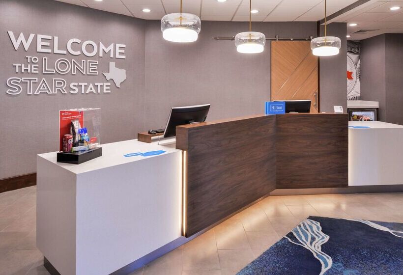 בית מלון כפרי Hampton Inn & Suites Legacy Parkfrisco