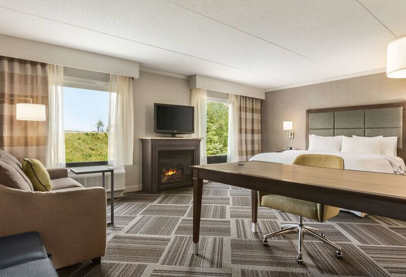 فندق Hampton Inn & Suites Manchesterbedford