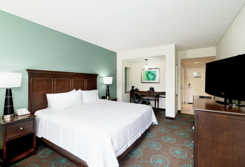 Отель Hampton Inn & Suites Mooresville/lake Norman