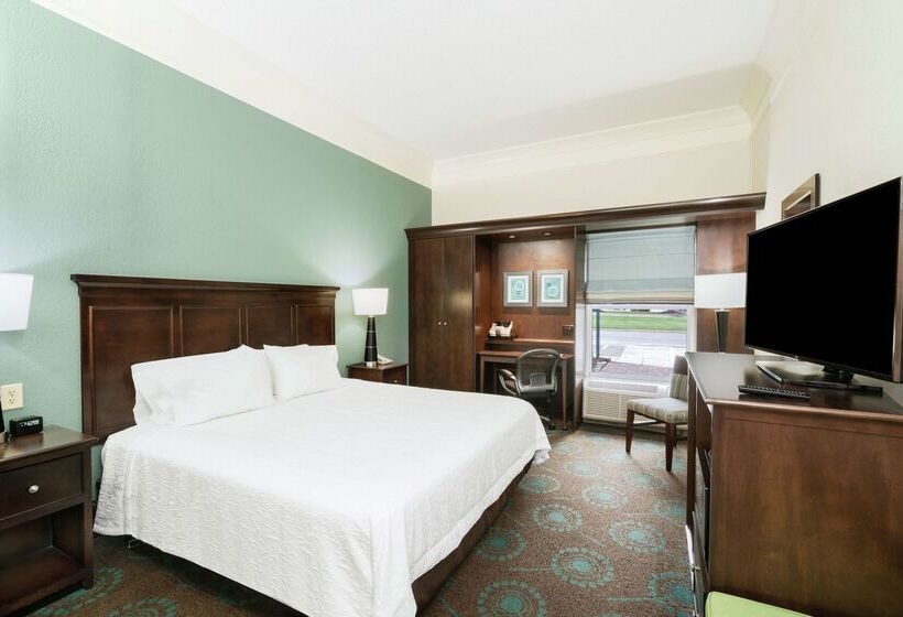 Отель Hampton Inn & Suites Mooresville/lake Norman