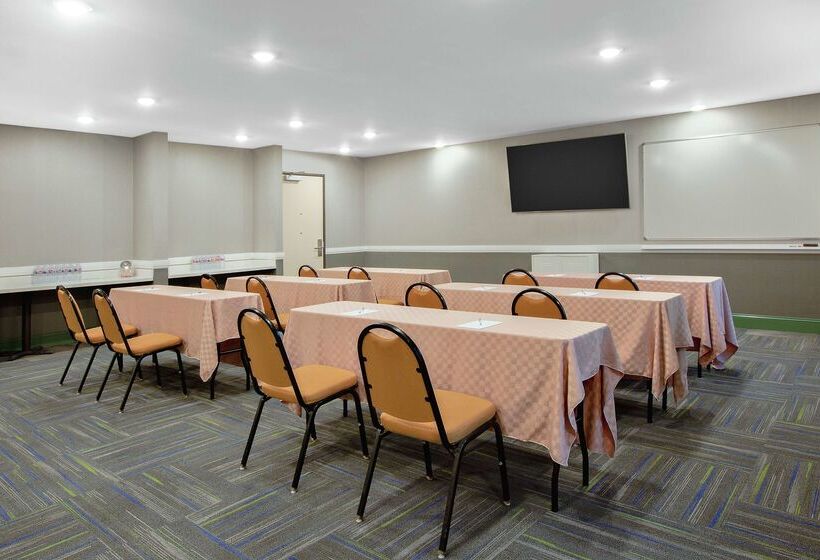 فندق Hampton Inn & Suites Mountain View