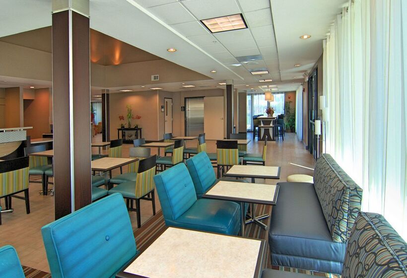 فندق Hampton Inn & Suites Mountain View