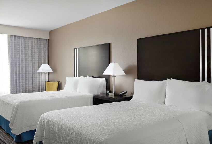 Отель Hampton Inn & Suites Mountain View