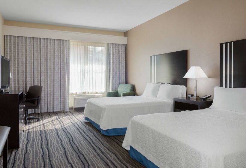 Отель Hampton Inn & Suites Mountain View