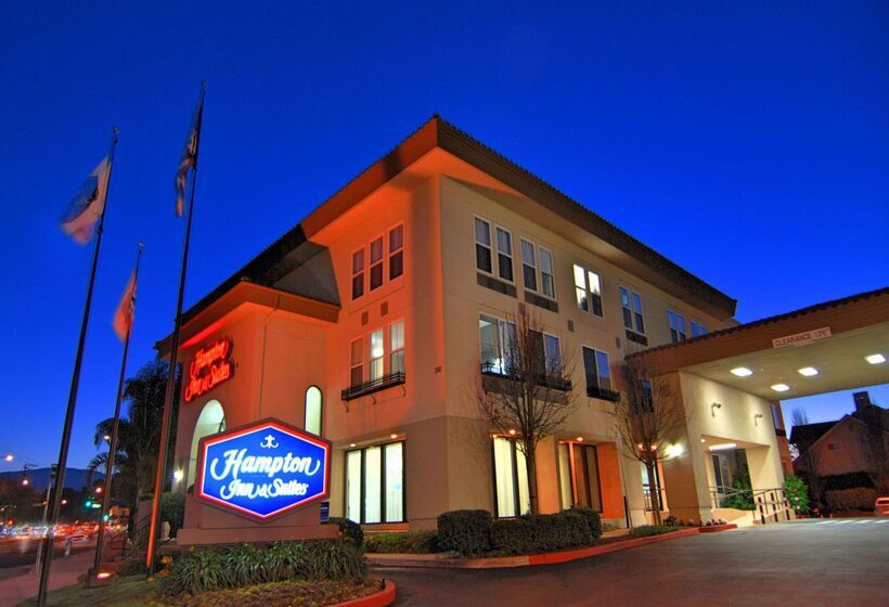 Отель Hampton Inn & Suites Mountain View