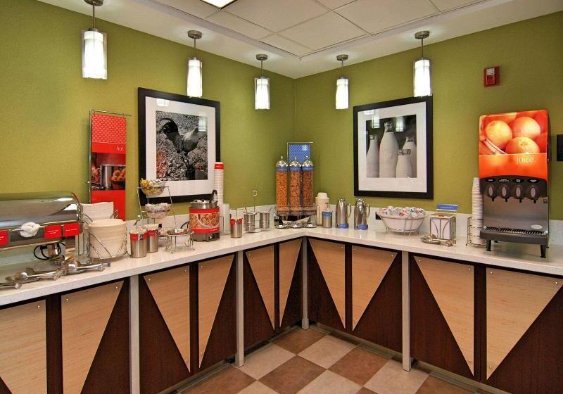 Отель Hampton Inn & Suites Mountain View