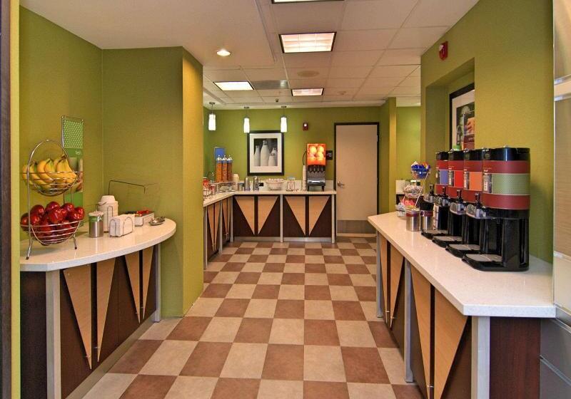 Отель Hampton Inn & Suites Mountain View