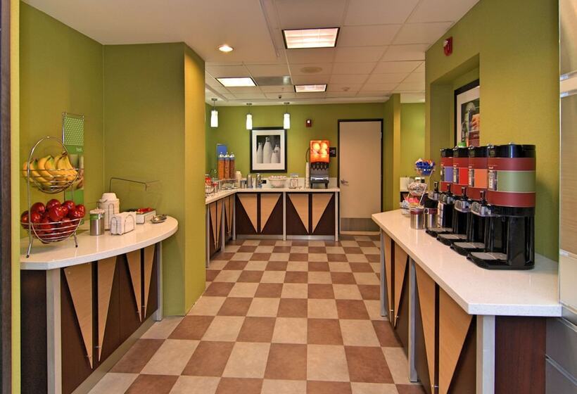 Отель Hampton Inn & Suites Mountain View