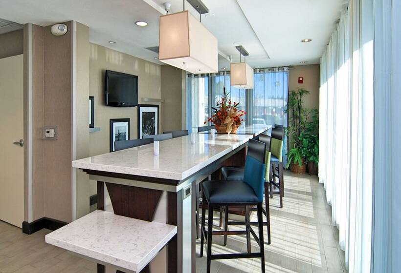 فندق Hampton Inn & Suites Mountain View