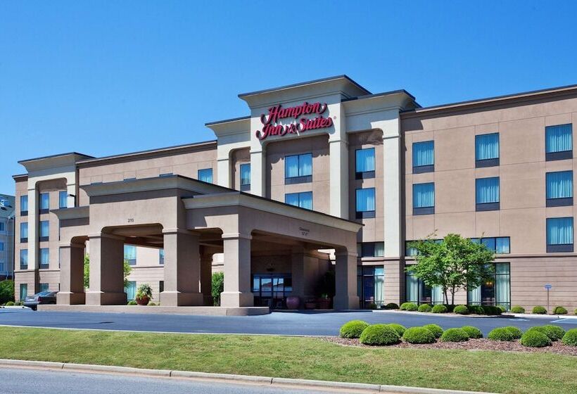 هتل Hampton Inn & Suites Oxfordanniston