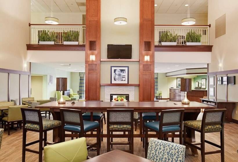 فندق Hampton Inn & Suites Providence/warwickairport