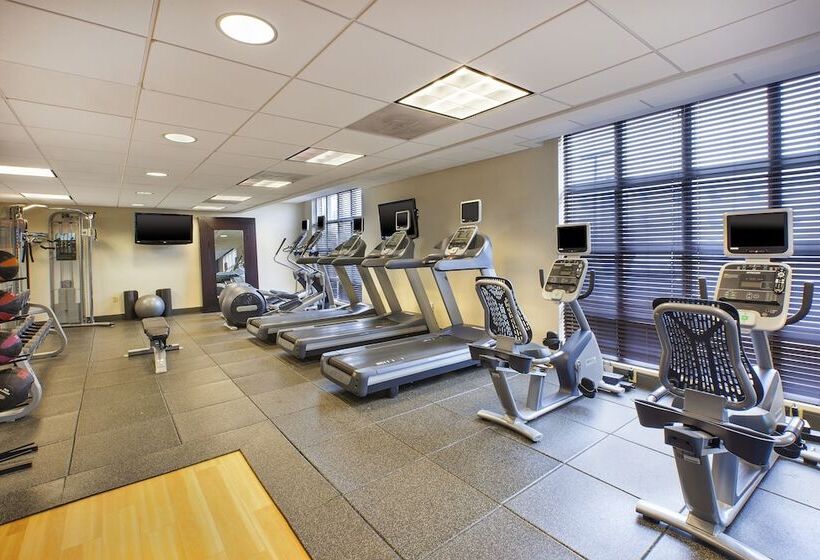 فندق Hampton Inn & Suites Providence/warwickairport