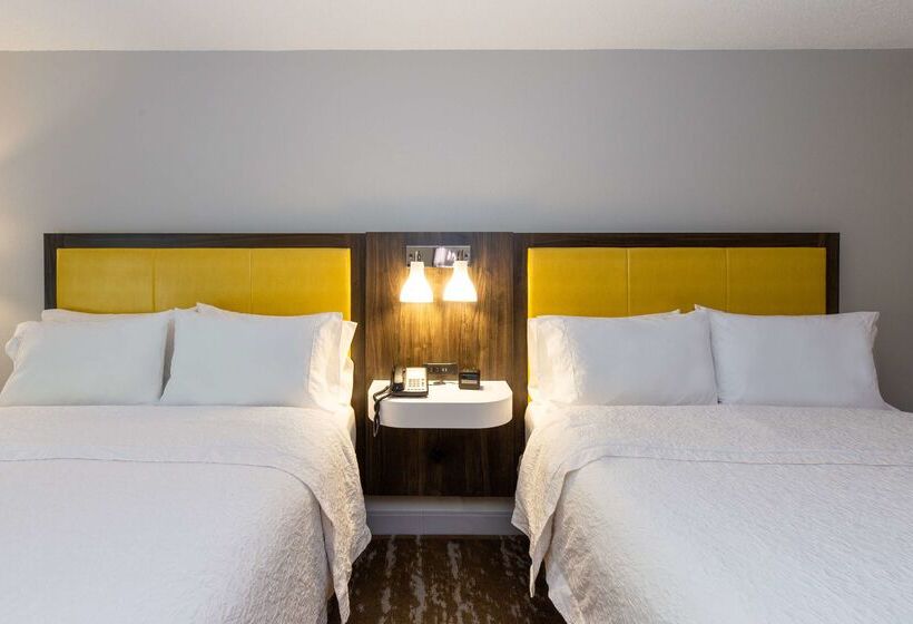 فندق Hampton Inn & Suites Raleigh Cary Lenovo Center
