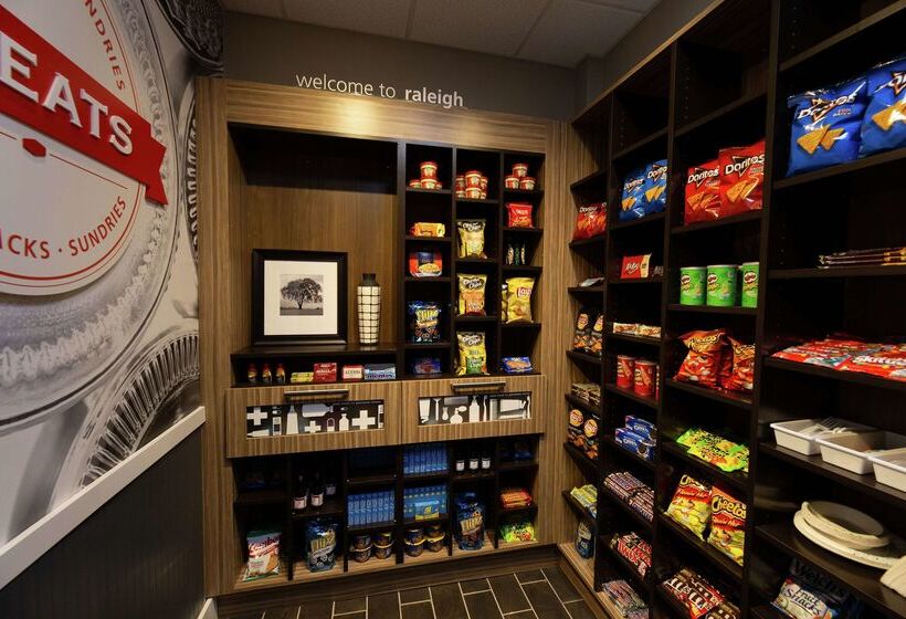 فندق Hampton Inn & Suites Raleigh Cary Lenovo Center