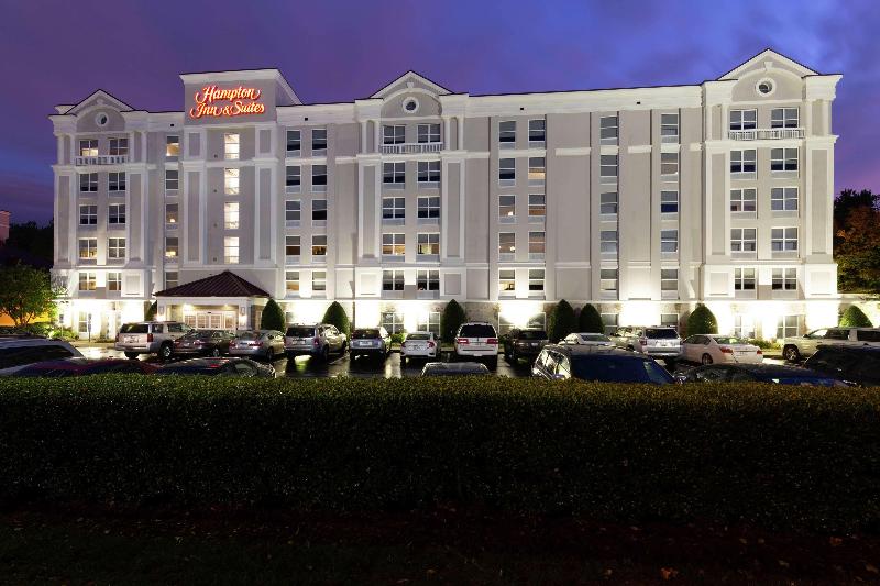 فندق Hampton Inn & Suites Raleigh Cary Lenovo Center