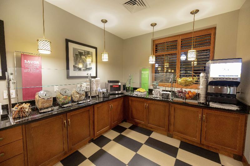 فندق Hampton Inn & Suites Raleigh Cary Lenovo Center