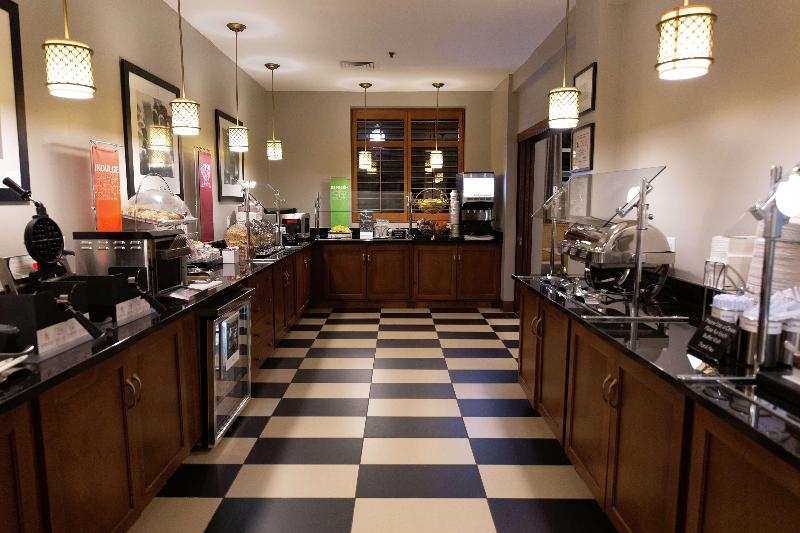 فندق Hampton Inn & Suites Raleigh Cary Lenovo Center