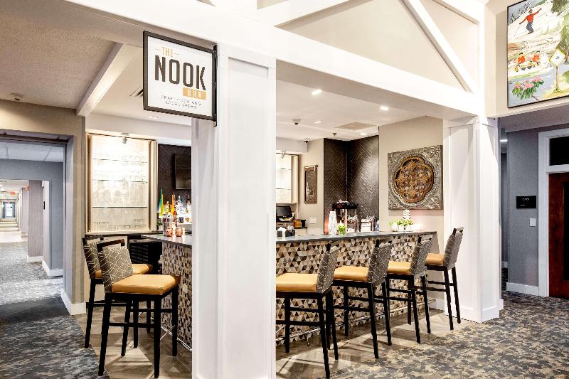 בית מלון כפרי Hampton Inn & Suites Raleigh Cary Lenovo Center
