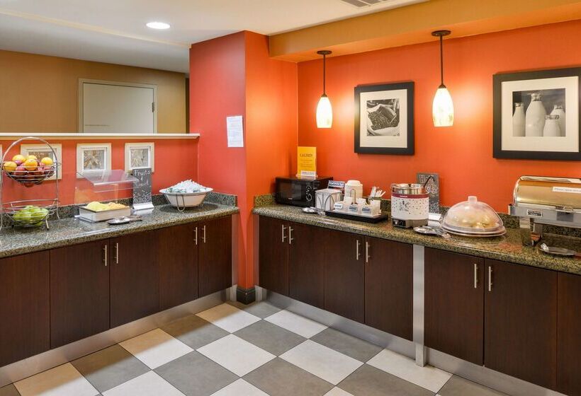 호텔 Hampton Inn & Suites San Franciscoburlingameairport South