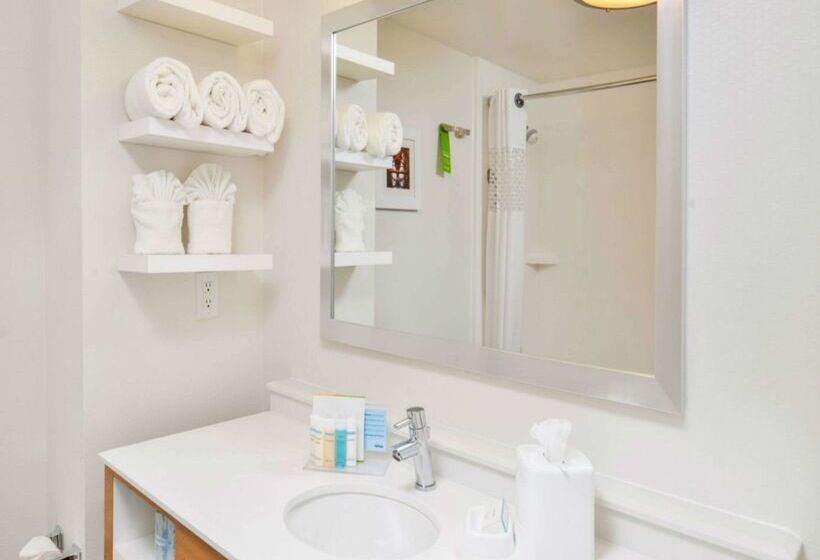 هتل Hampton Inn & Suites San Franciscoburlingameairport South