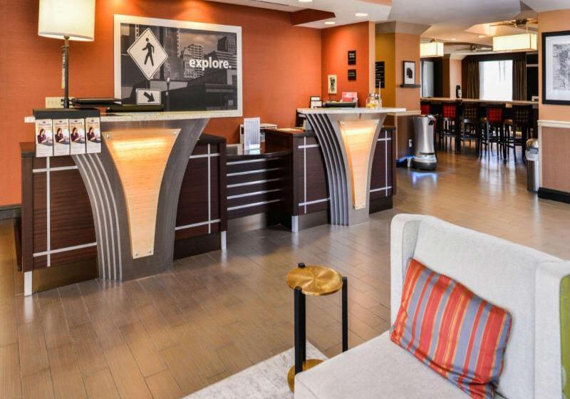 هتل Hampton Inn & Suites San Franciscoburlingameairport South