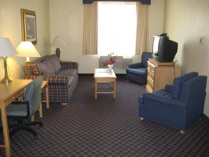 هتل Hampton Inn & Suites San Jose