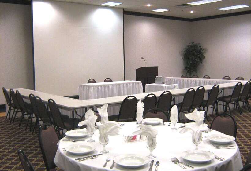فندق Hampton Inn & Suites Scottsbluffconference Center