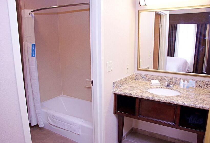 فندق Hampton Inn & Suites Scottsbluffconference Center