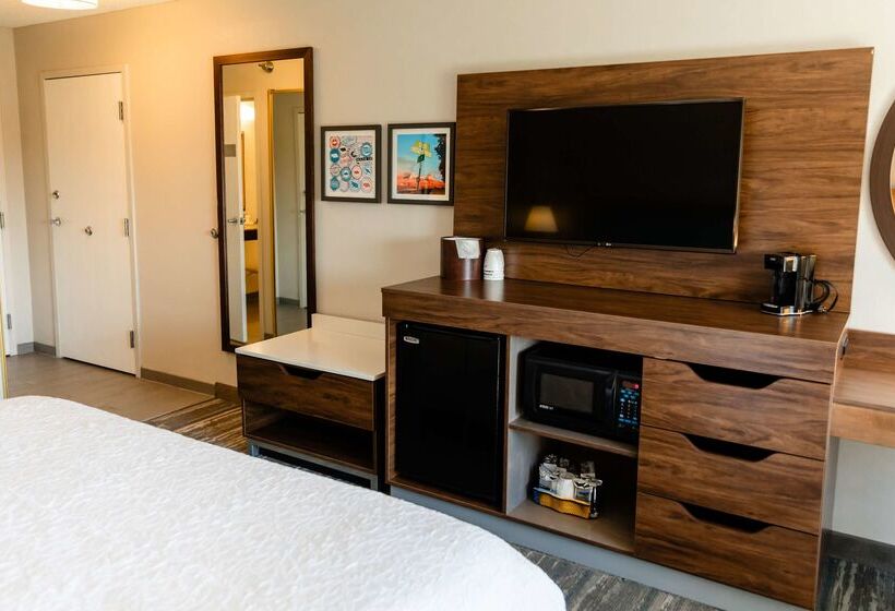 هتل Hampton Inn & Suites Scottsbluffconference Center