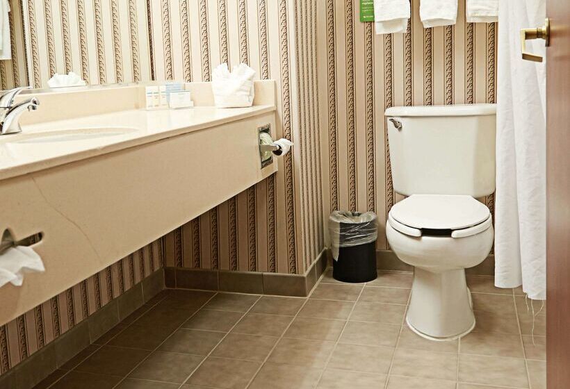 בית מלון כפרי Hampton Inn & Suites Scottsburg