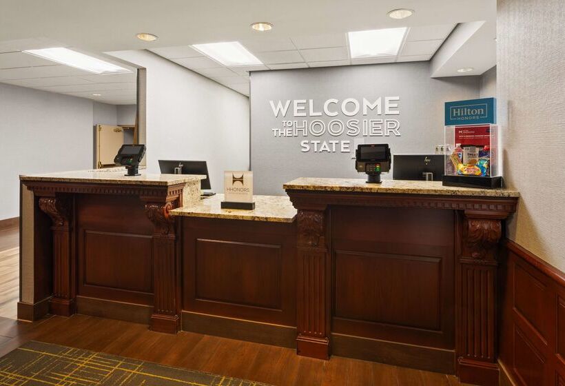 בית מלון כפרי Hampton Inn & Suites Scottsburg