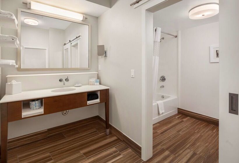 فندق Hampton Inn & Suites Seattlenorth/lynnwood