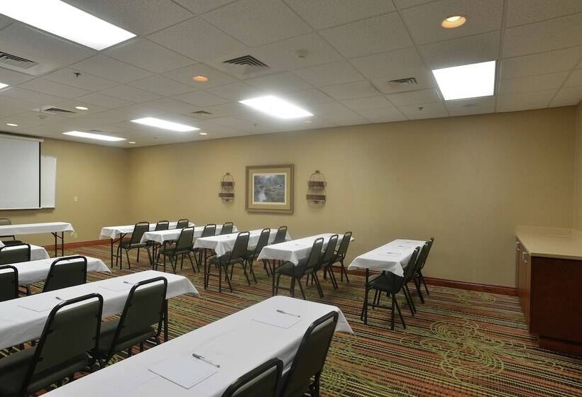 هتل Hampton Inn & Suites Springfield, Mo